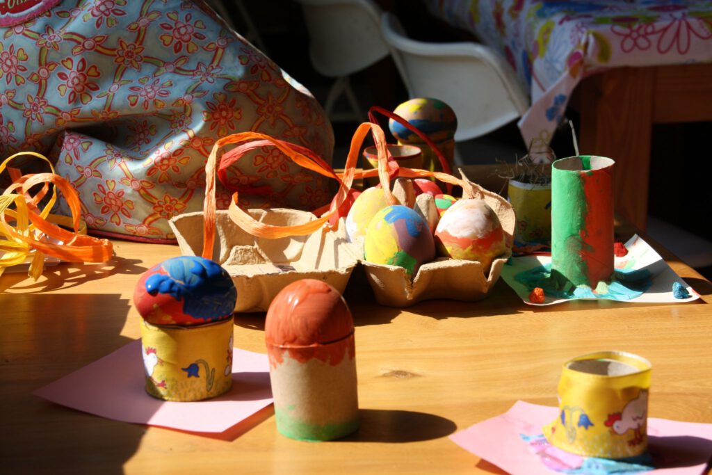 Kinderactiviteit: Paaseieren en eierdopjes