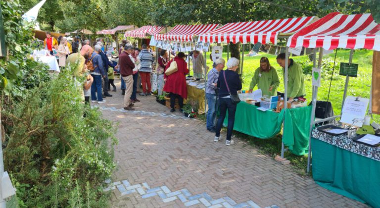 Herfstfeest gezellig en drukbezocht