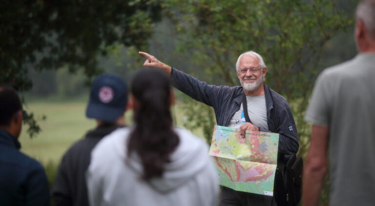 Wim Braakhekke tijdens een excursie
