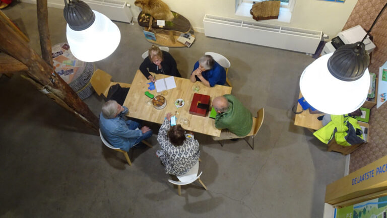 overleg in het bezoekerscentrum